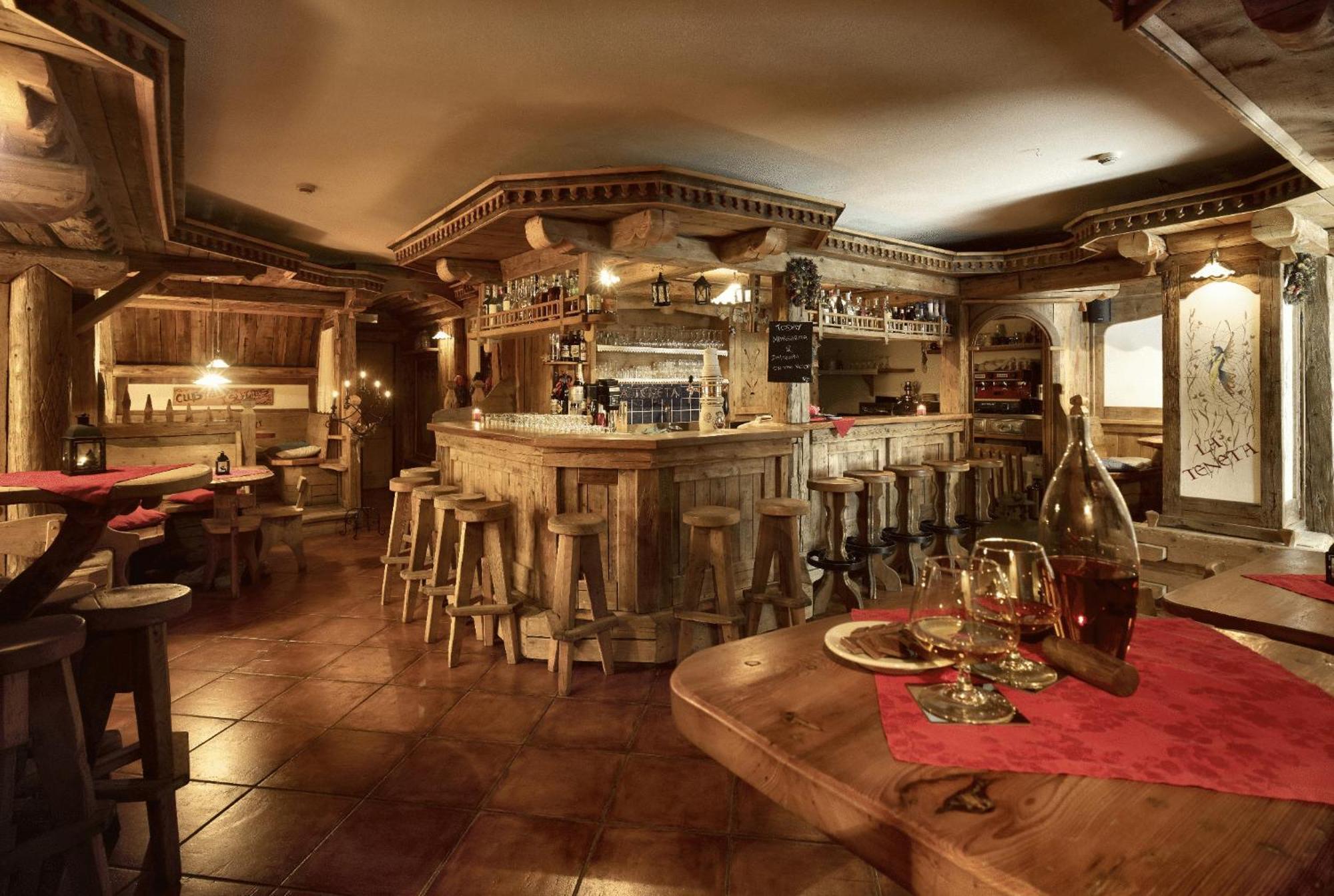 Hotel Majon Miramonti Канацеї Екстер'єр фото